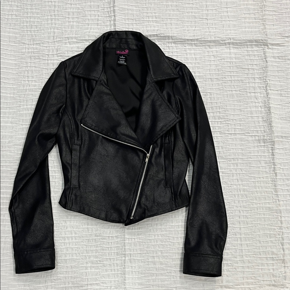 Flirtatious‎ jacket Women's Black faux Leather Jacket small
